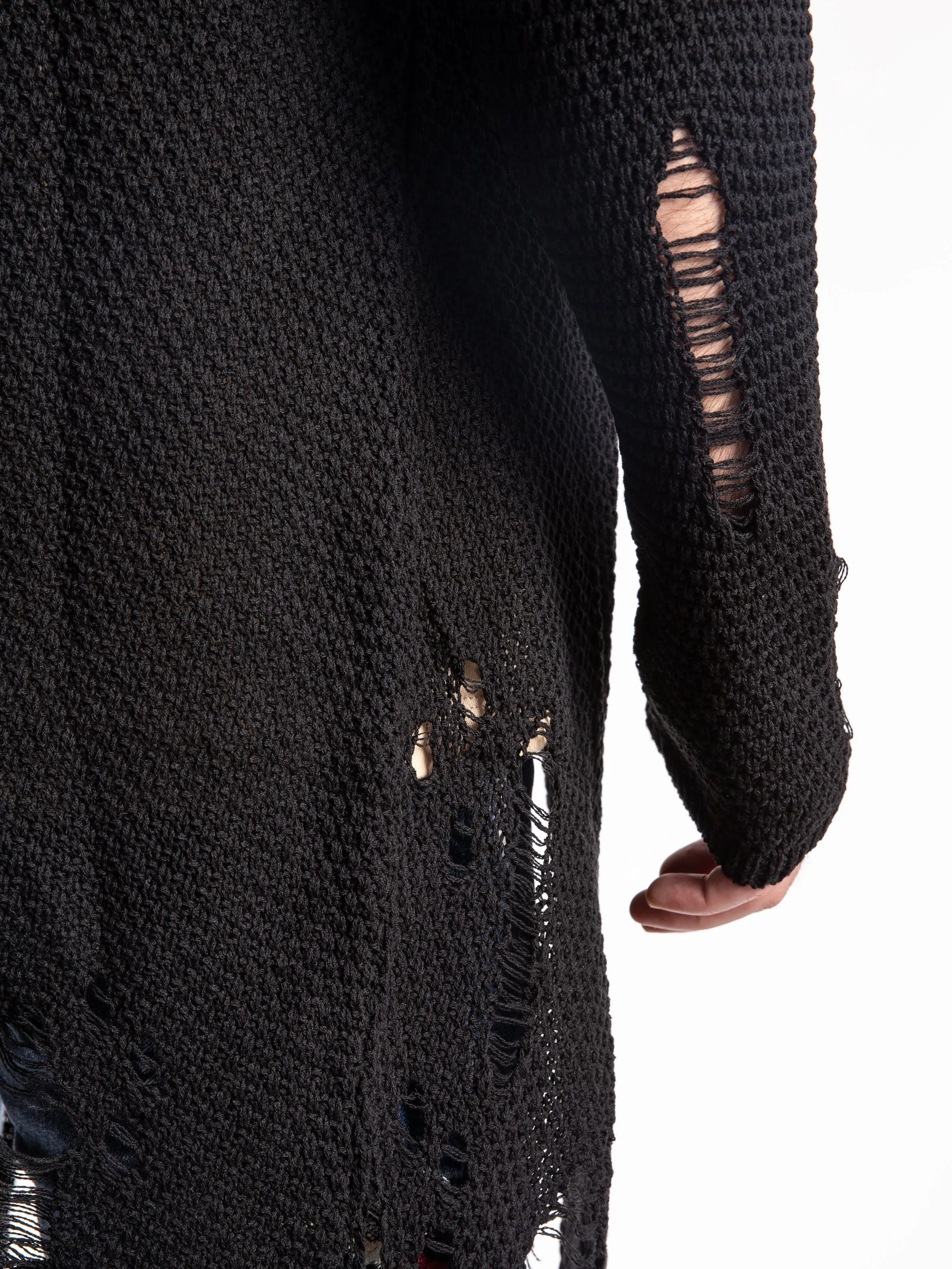 BLACK LONG DISTRESSED CARDIGAN