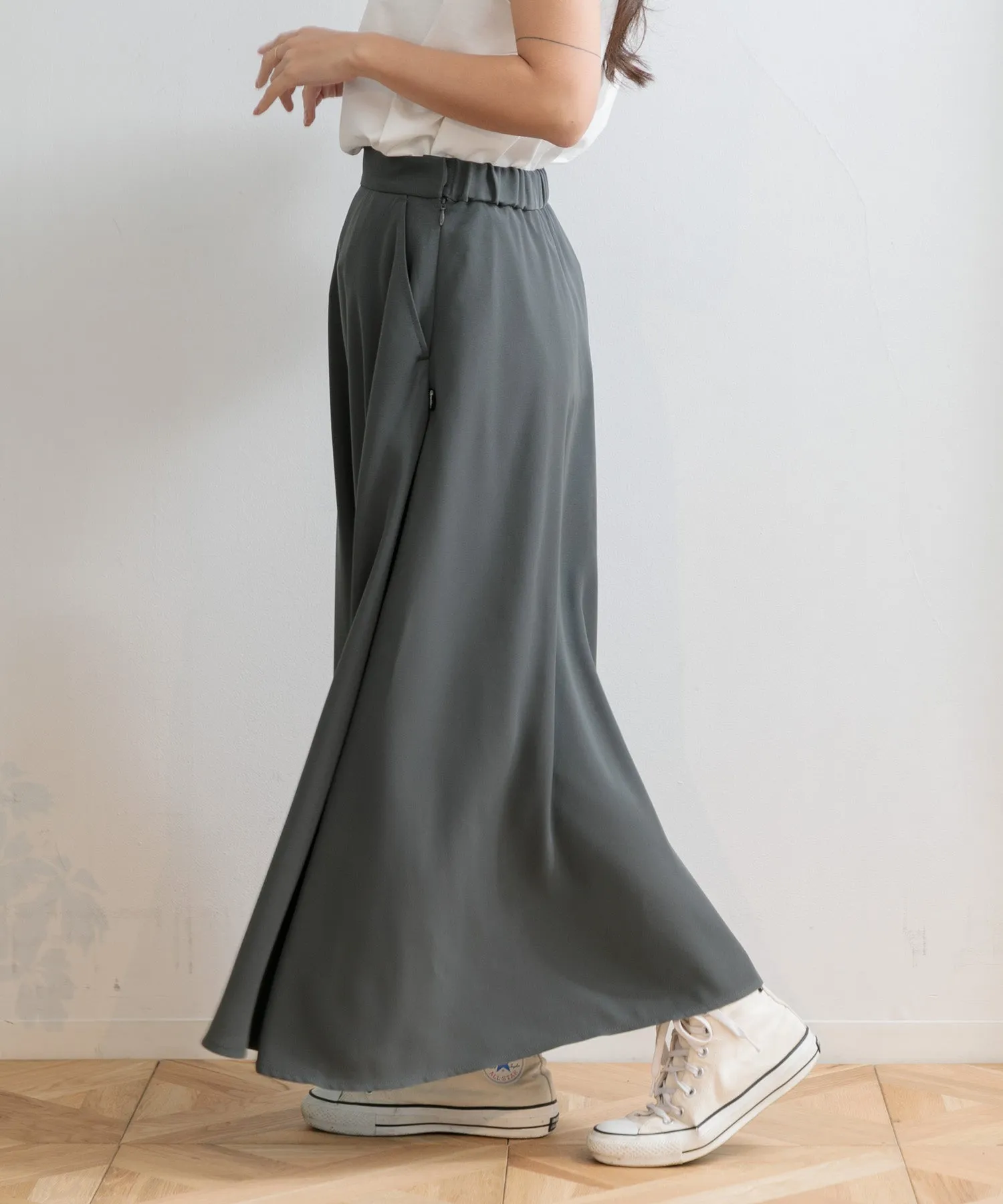 【WOMEN】Gymphlex FLARED SKIRT